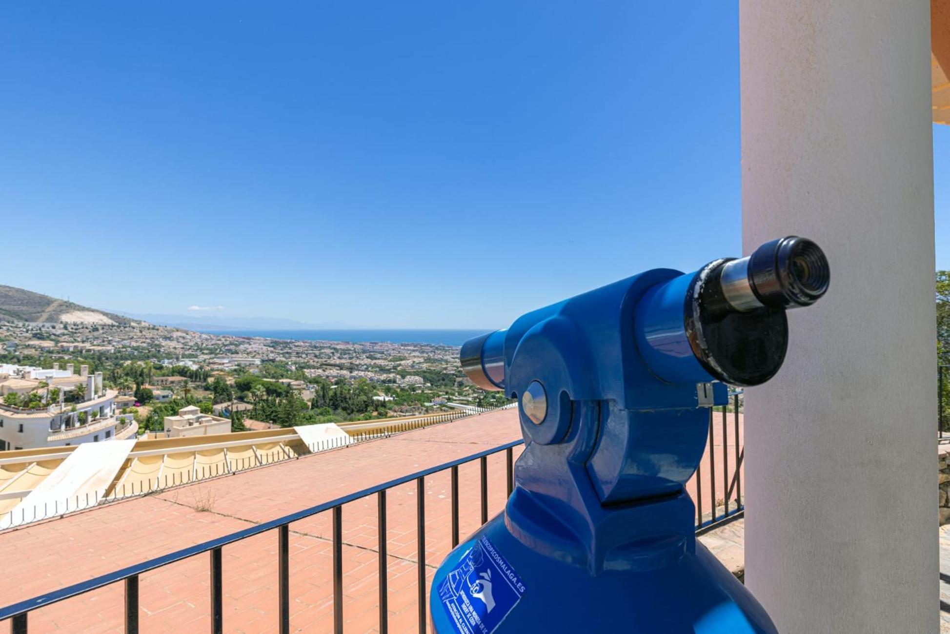 El Rincon Andaluz En Pueblo Benalmádena